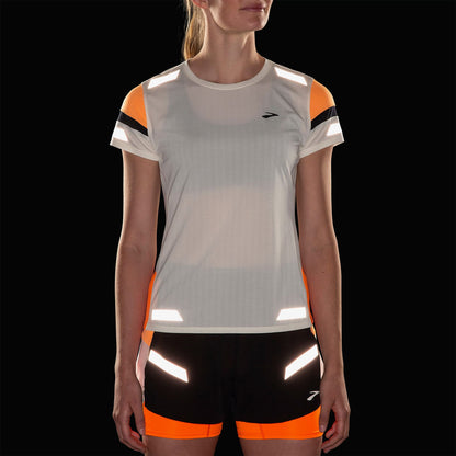 Brooks Run Visible Sleeve 2.0 Kadın Beyaz T-shirt