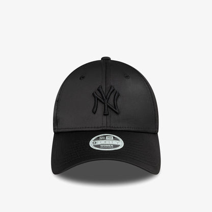 New Era New York Yankees Satin 9forty Kadın Siyah Şapka