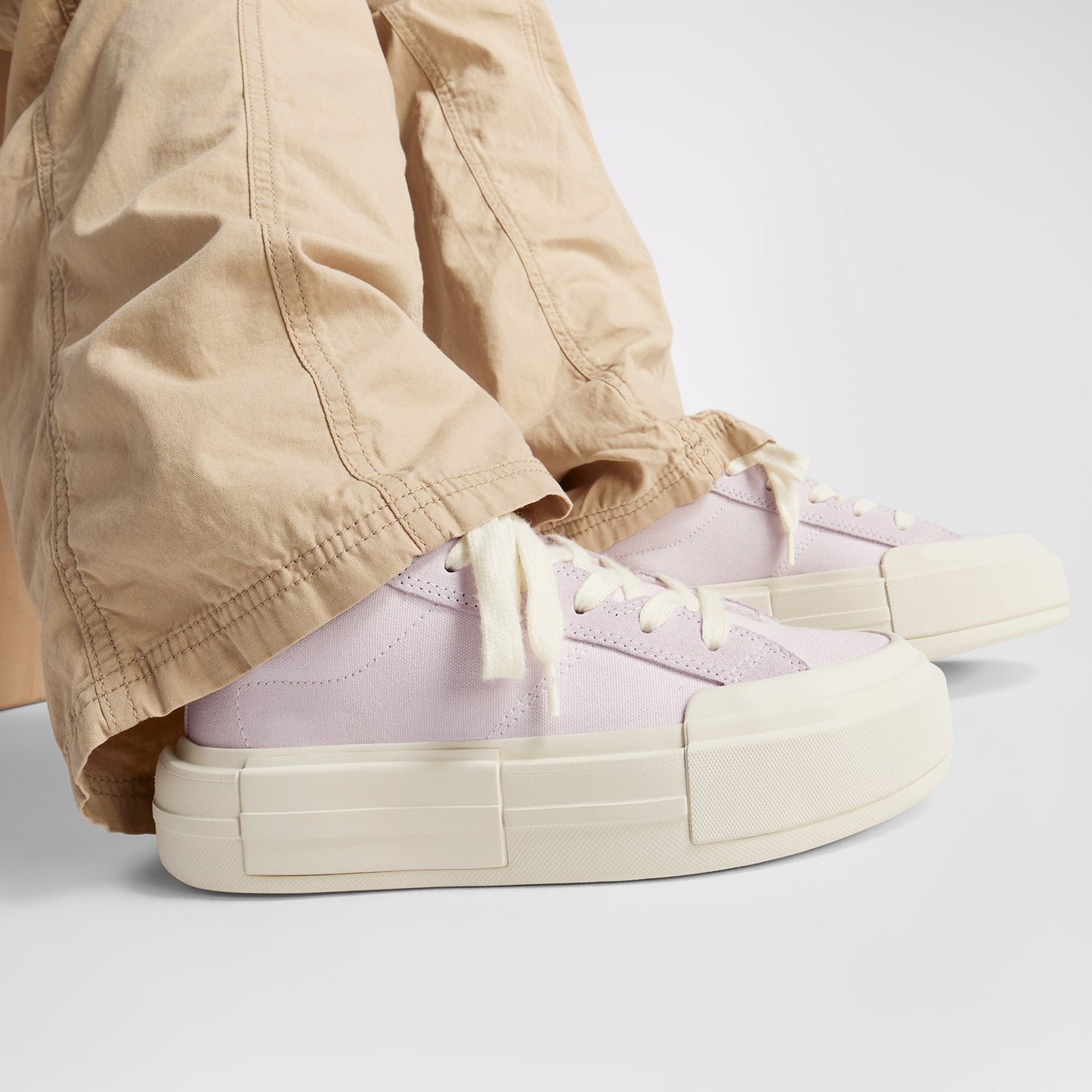 Converse Chuck Taylor All Star Cruise Unisex Lila Sneaker