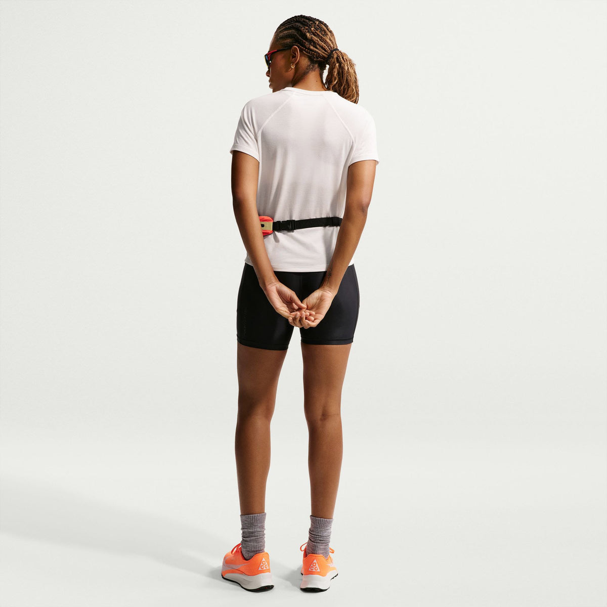 Nike Trail Dri-fıt Ss Top Kadın Gri Koşu T-shirt
