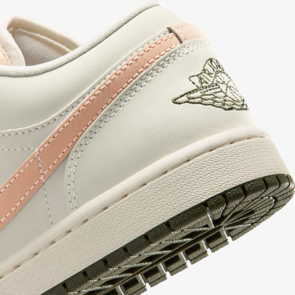 Jordan Air Jordan 1 Low Kadın Beyaz Spor Ayakkabı