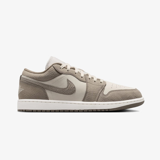 Jordan Air Jordan 1 Low Erkek Gri Spor Ayakkabı