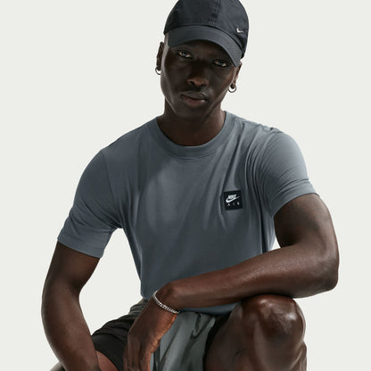 Nike Club Erkek Siyah T-shirt