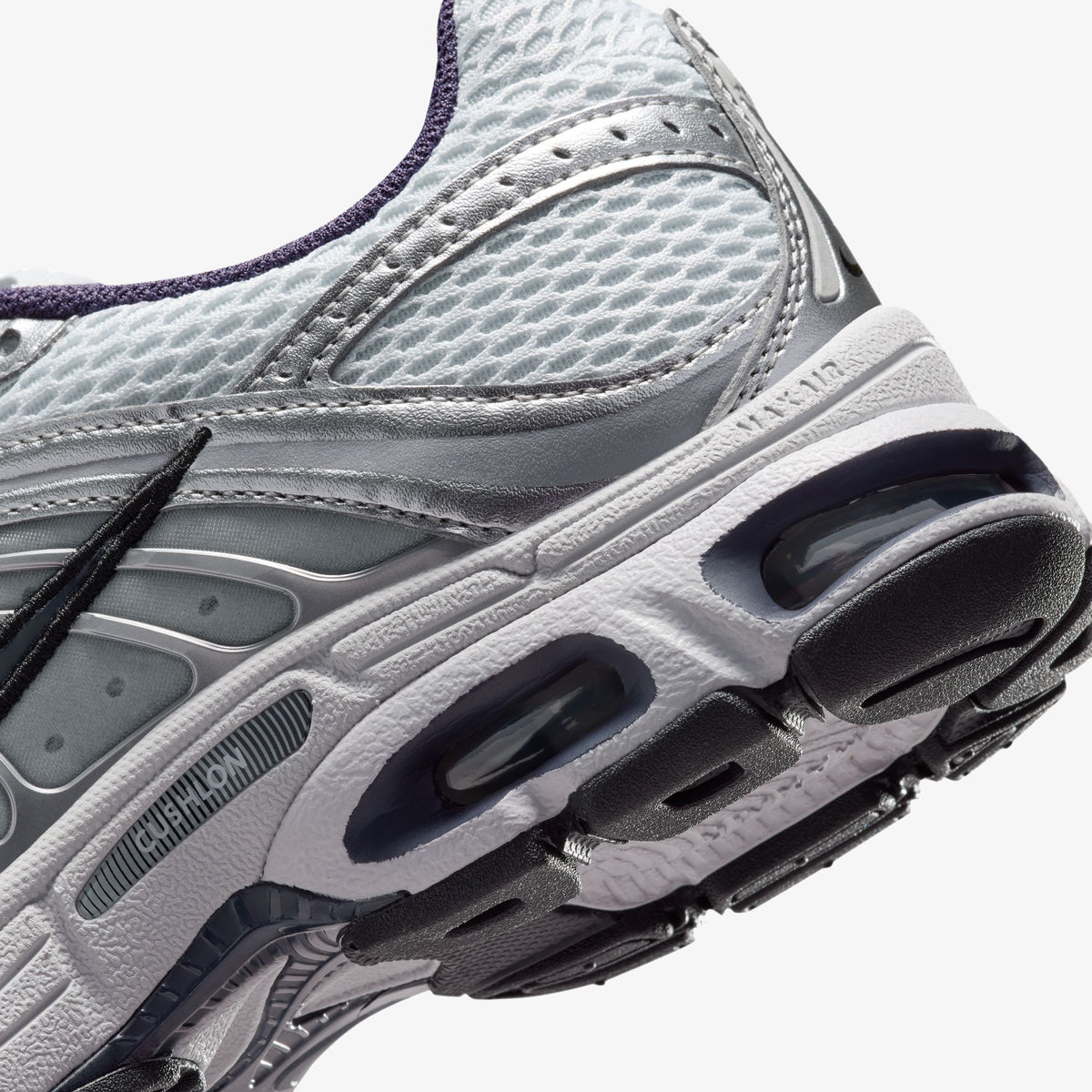 Nike Air Max Moto 2k Kadın Beyaz Spor Ayakkabı