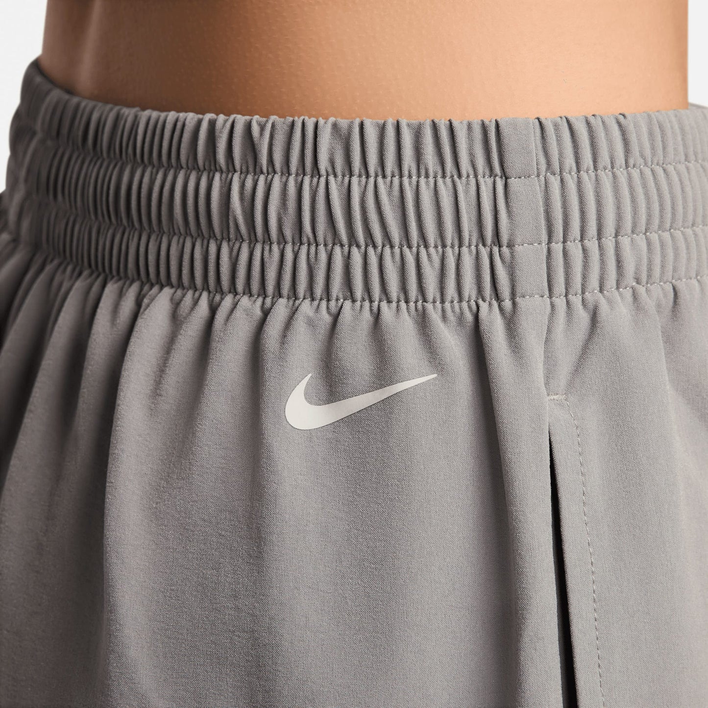 Nike Sportswear Kadın Gri Şort