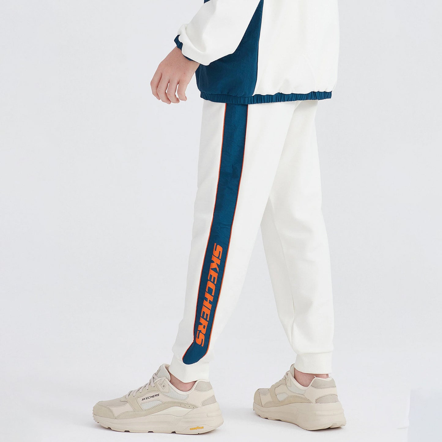 Skechers B Heavy Weight Fleece Jogger Çocuk Beyaz Eşofman Altı