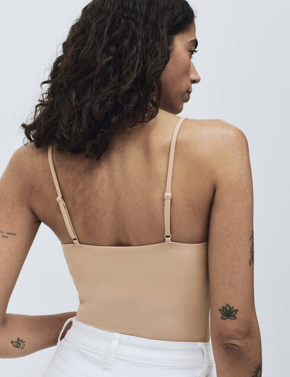 Body Soft™ Kare Yaka Destekli Atlet