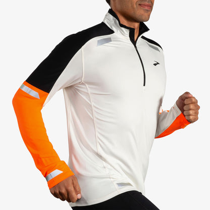 Brooks Run Visible 1/2 Zip 2.0 Erkek Beyaz T-shirt