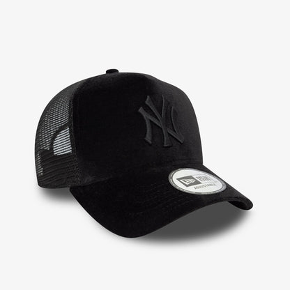 New Era 9forty New York Yankees Velour Kadın Siyah Şapka