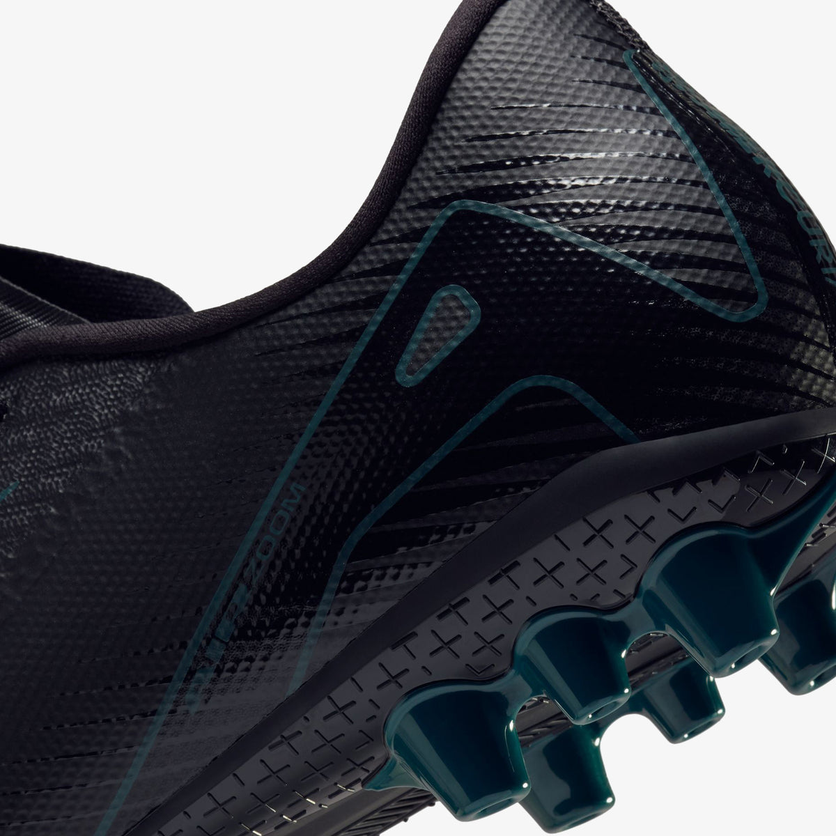 Nike Zoom Vapor 16 Academy Ag Erkek Siyah Halı Saha Kramponu