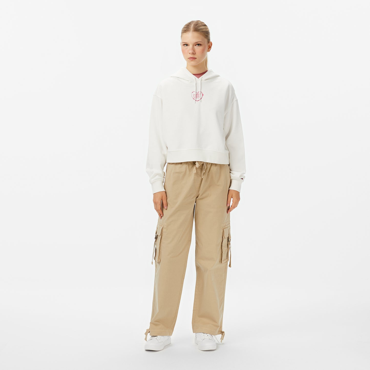 Tommy Jeans Crop Heart Slim Kadın Beyaz Sweatshirt