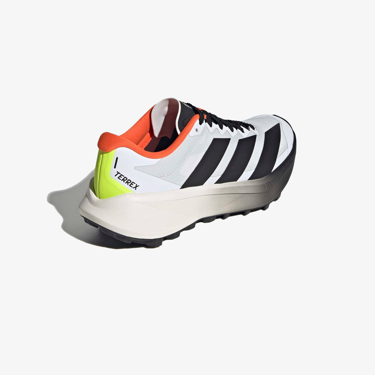 Adidas Terrex Agravic 4 Kadın Beyaz Koşu Ayakkabısı