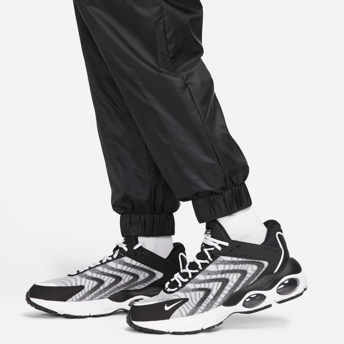 Nike Tech Woven Lined Erkek Siyah Eşofman Altı