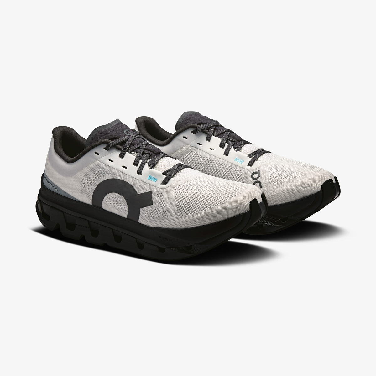 On Cloudflow 5 Kadın Gri Spor Ayakkabı