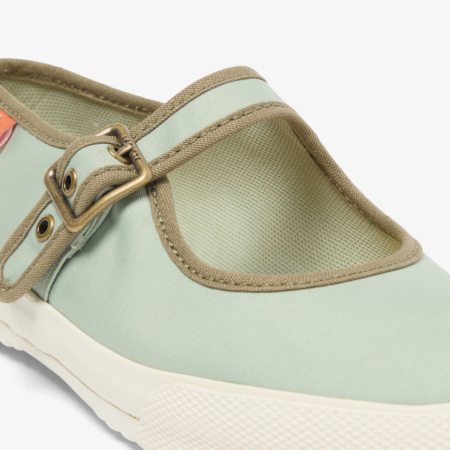 Lacoste Backslam Mary-j Kadın Haki Babet