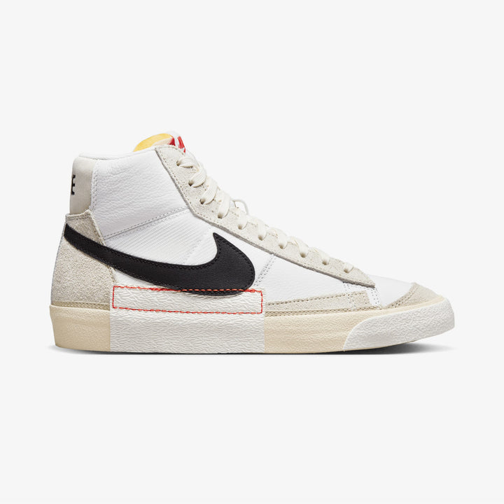 Nike Blazer 77 Pro Club Erkek Beyaz Spor Ayakkabı