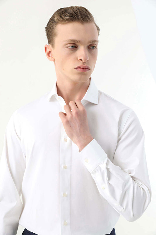 Damat Slim Fit Beyaz Düz Nano Care Gömlek