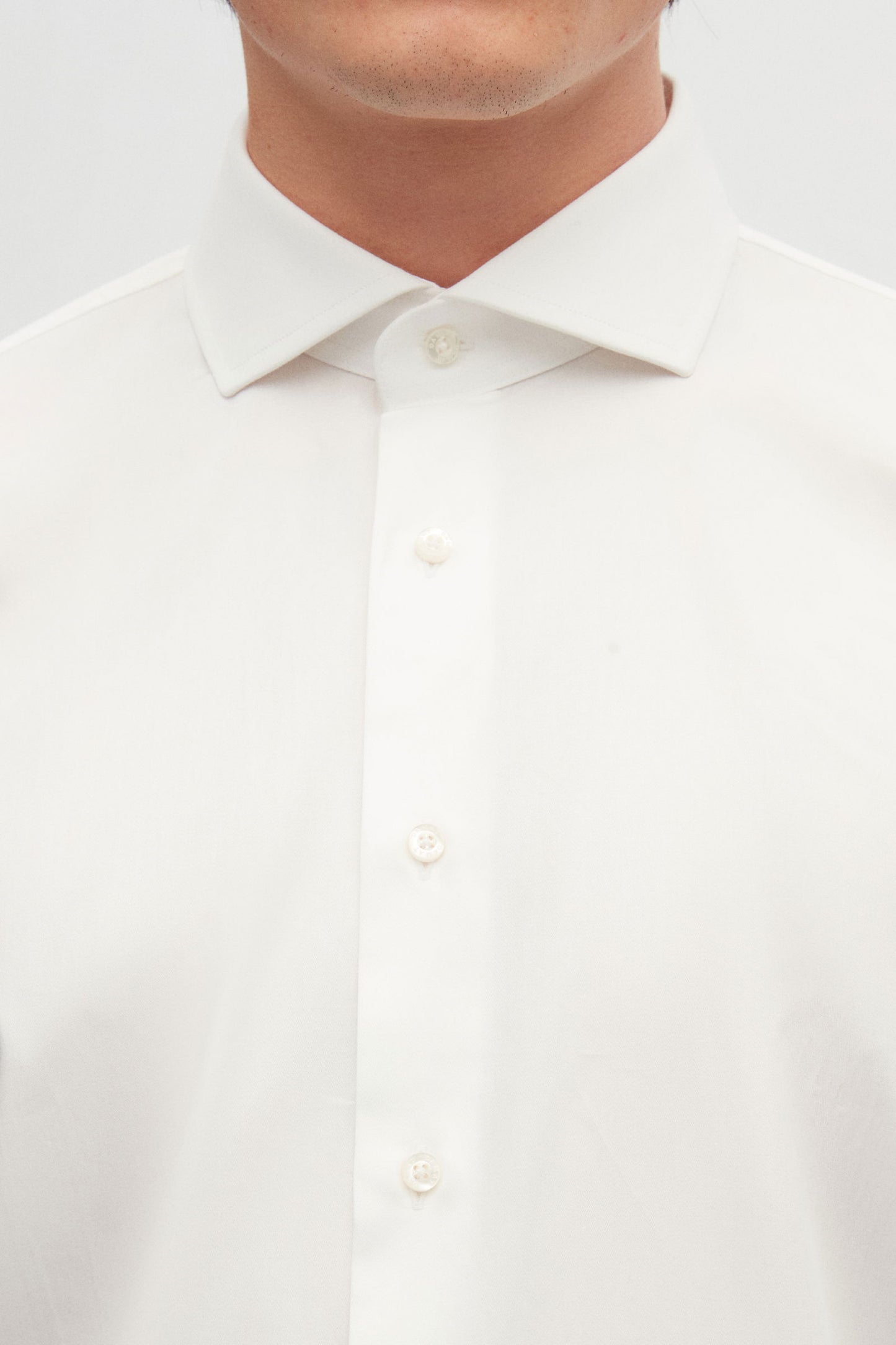 Damat Slim Fit Beyaz Düz Nano Care Gömlek