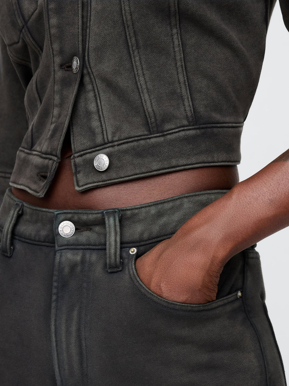 Siyah 11 Mid Rise Fransız Havlu Kumaş Denim Uzun Şort