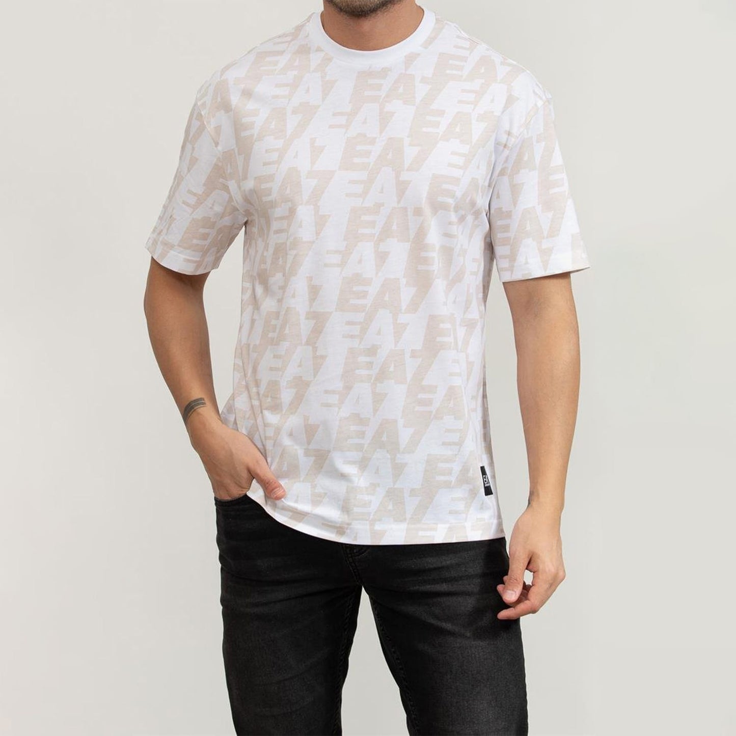 Emporio Armani Train Logo Erkek Beyaz T-shirt