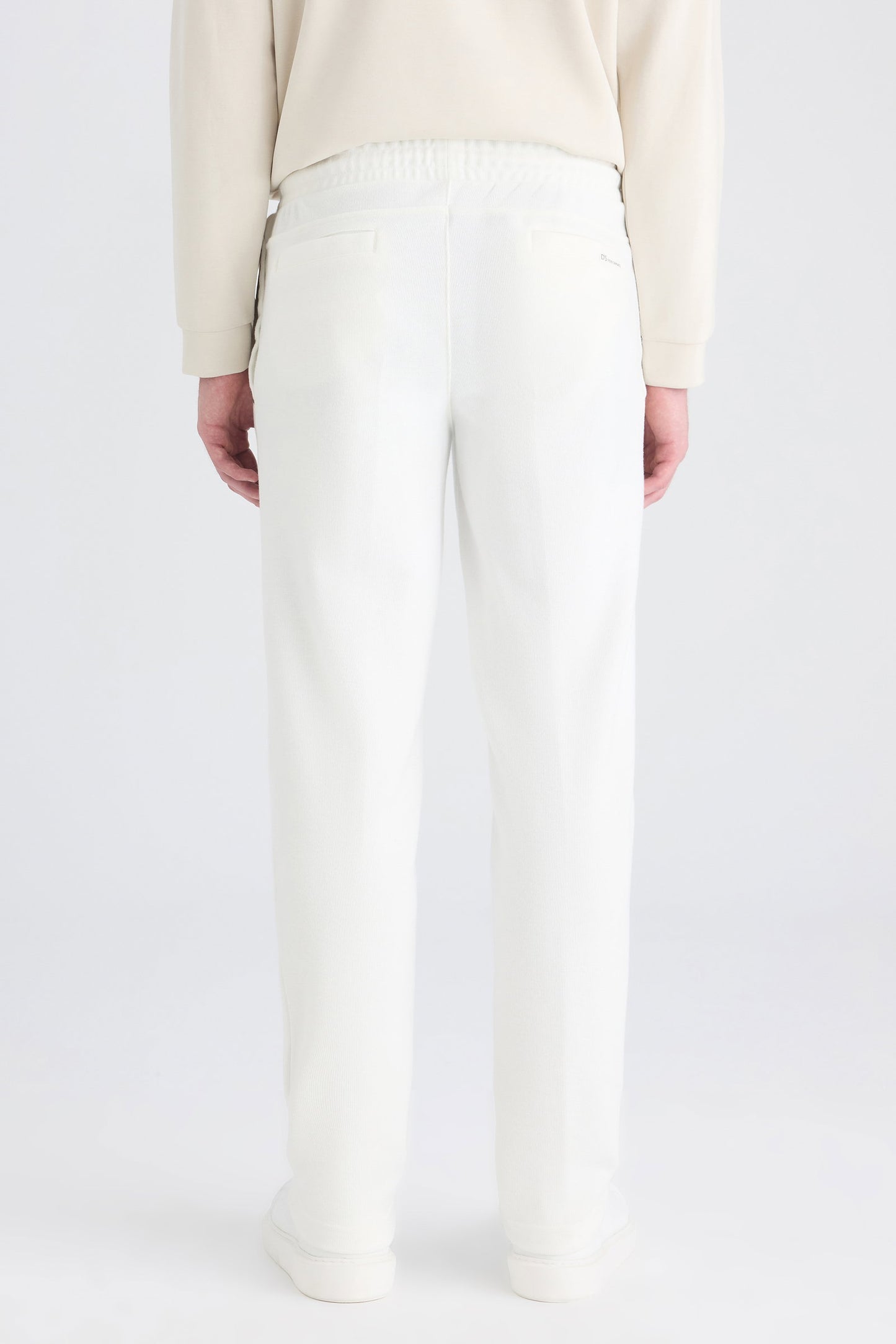 Ds Damat Regular Fit Ekru Düz Eşofman Alt