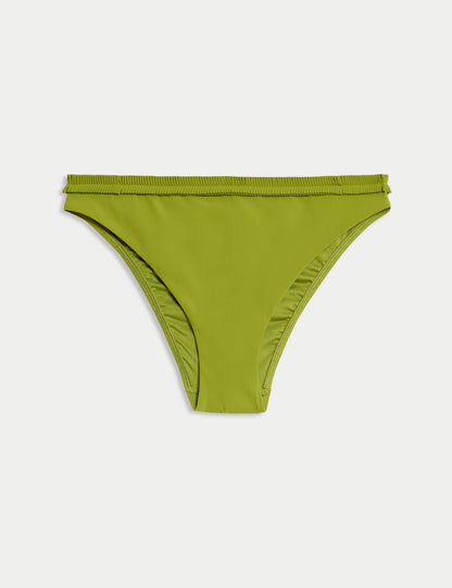 Pile Detaylı Bikini Altı