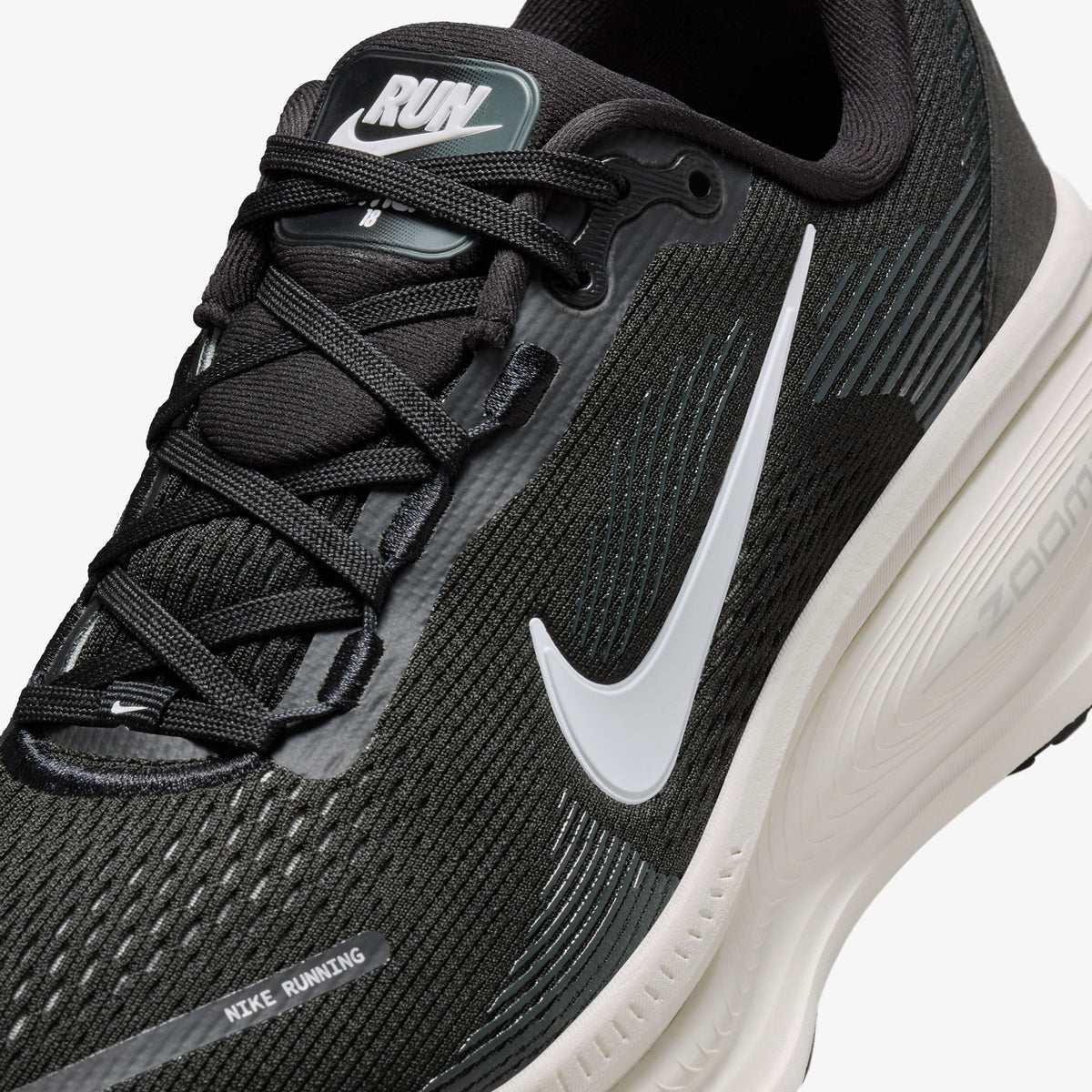 Nike Vomero 18 Kadın Siyah Koşu Ayakkabısı