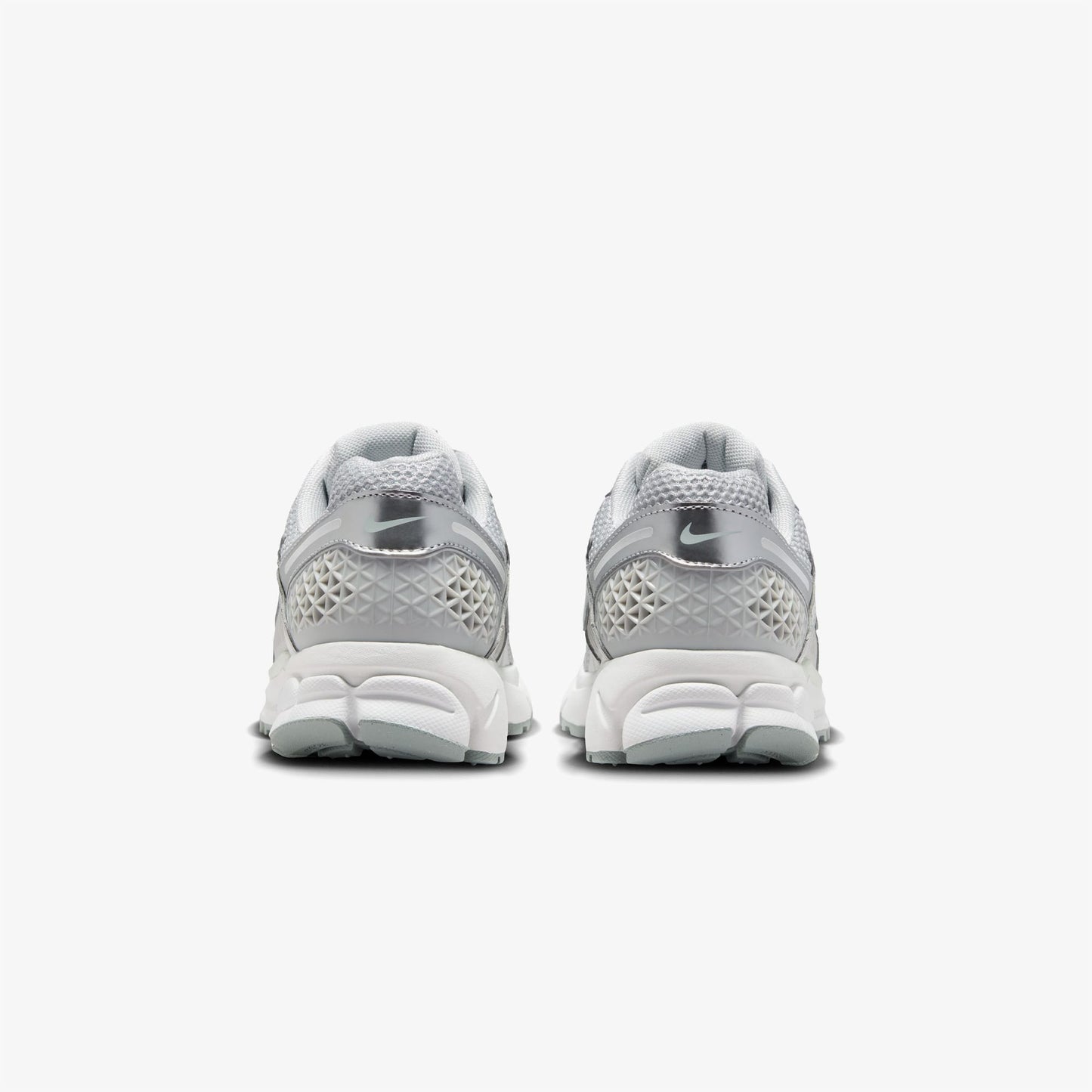 Nike Zoom Vomero 4 Kadın Siyah Spor Ayakkabı