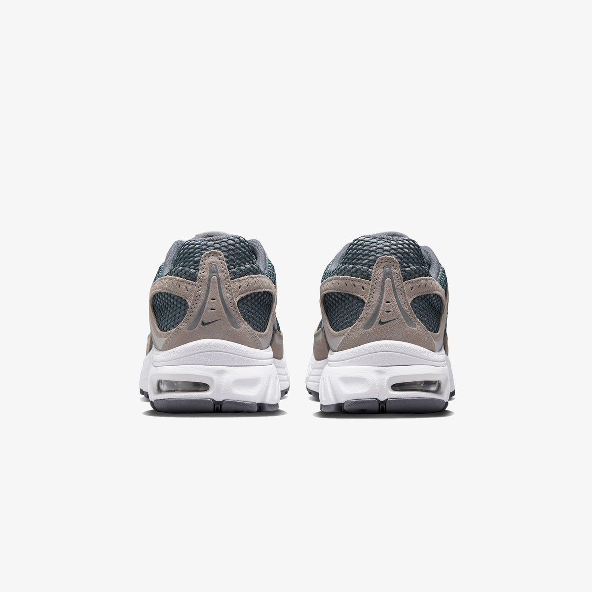Nike Air Max Moto 2k Erkek Beyaz Spor Ayakkabı