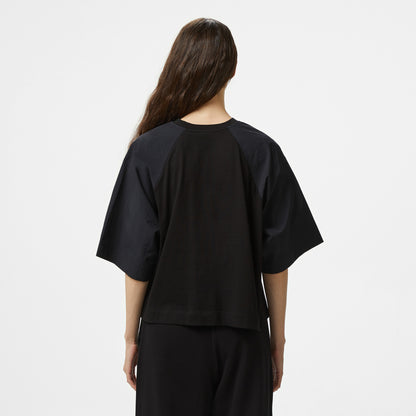 Emporio Armani Raglan Bloklu Kadın Siyah Crop T-shirt