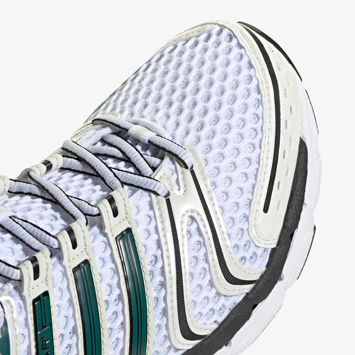 Adidas Adistar Control 5 Unisex Beyaz Spor Ayakkabı