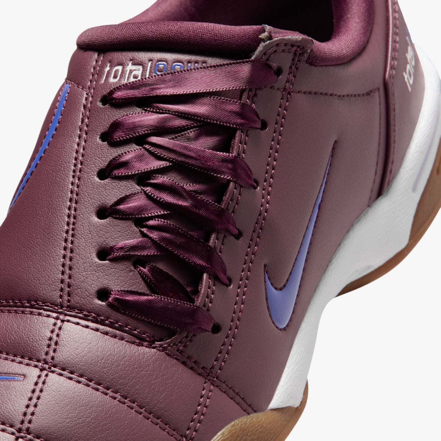 Nike Total 90 Kadın Kırmızı Spor Ayakkabı