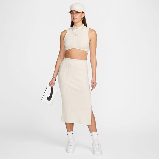 Nike Sportswear Chill Knit Kadın Beyaz T-shirt