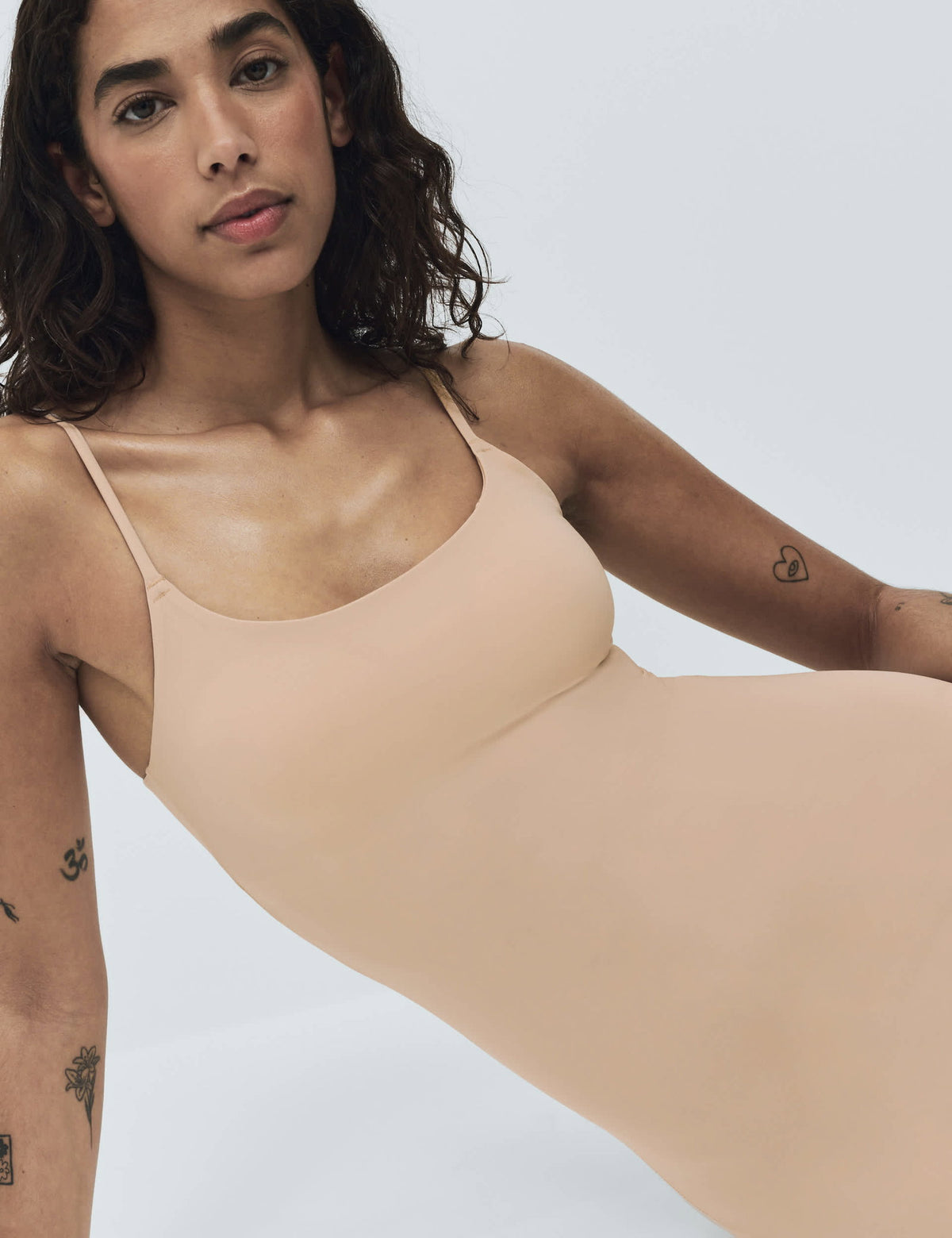 Body Soft™ Yumuşak Dokulu Toparlayıcı Mini Kombinezon