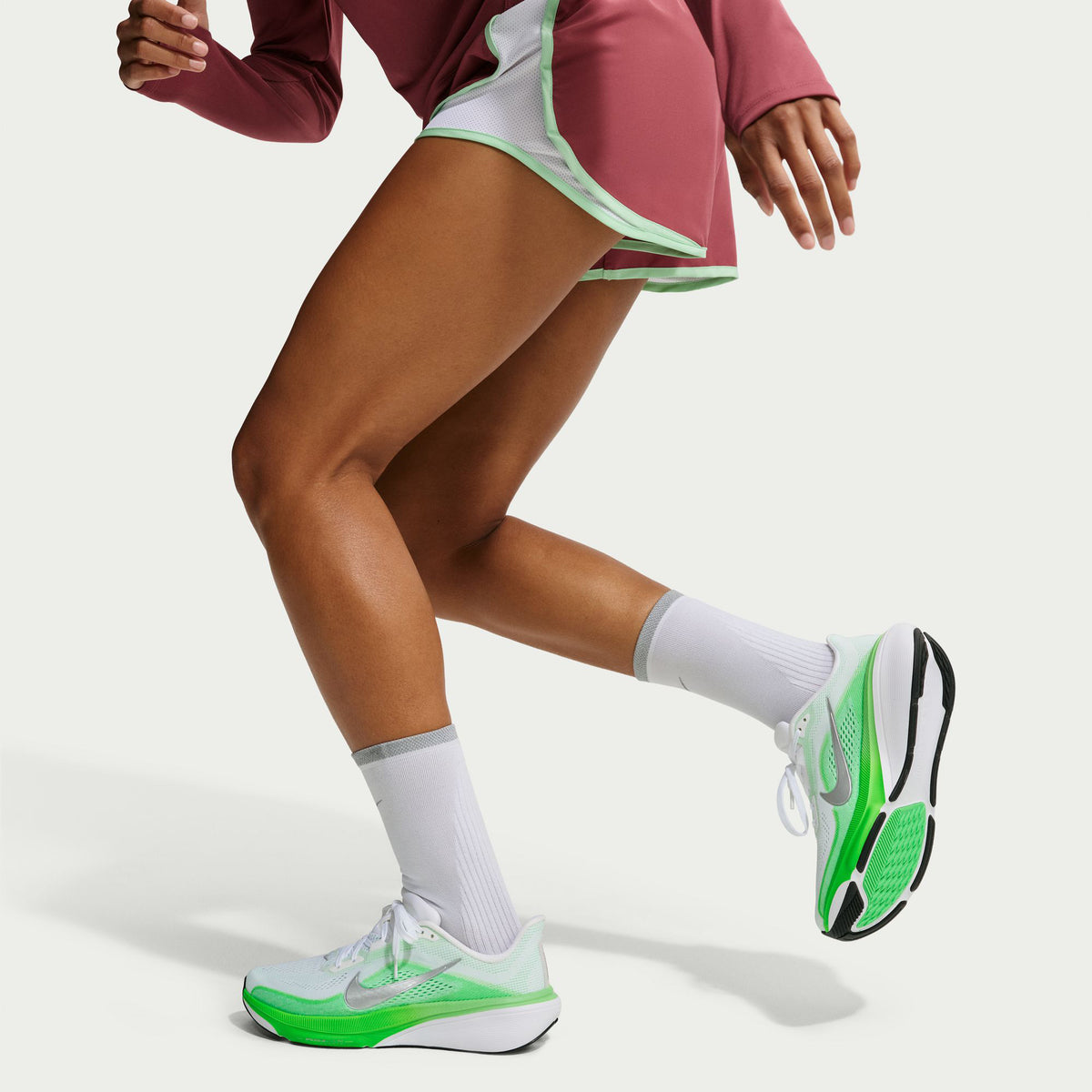 Nike Air Zoom Pegasus 42 Kadın Yeşil Spor Ayakkabı