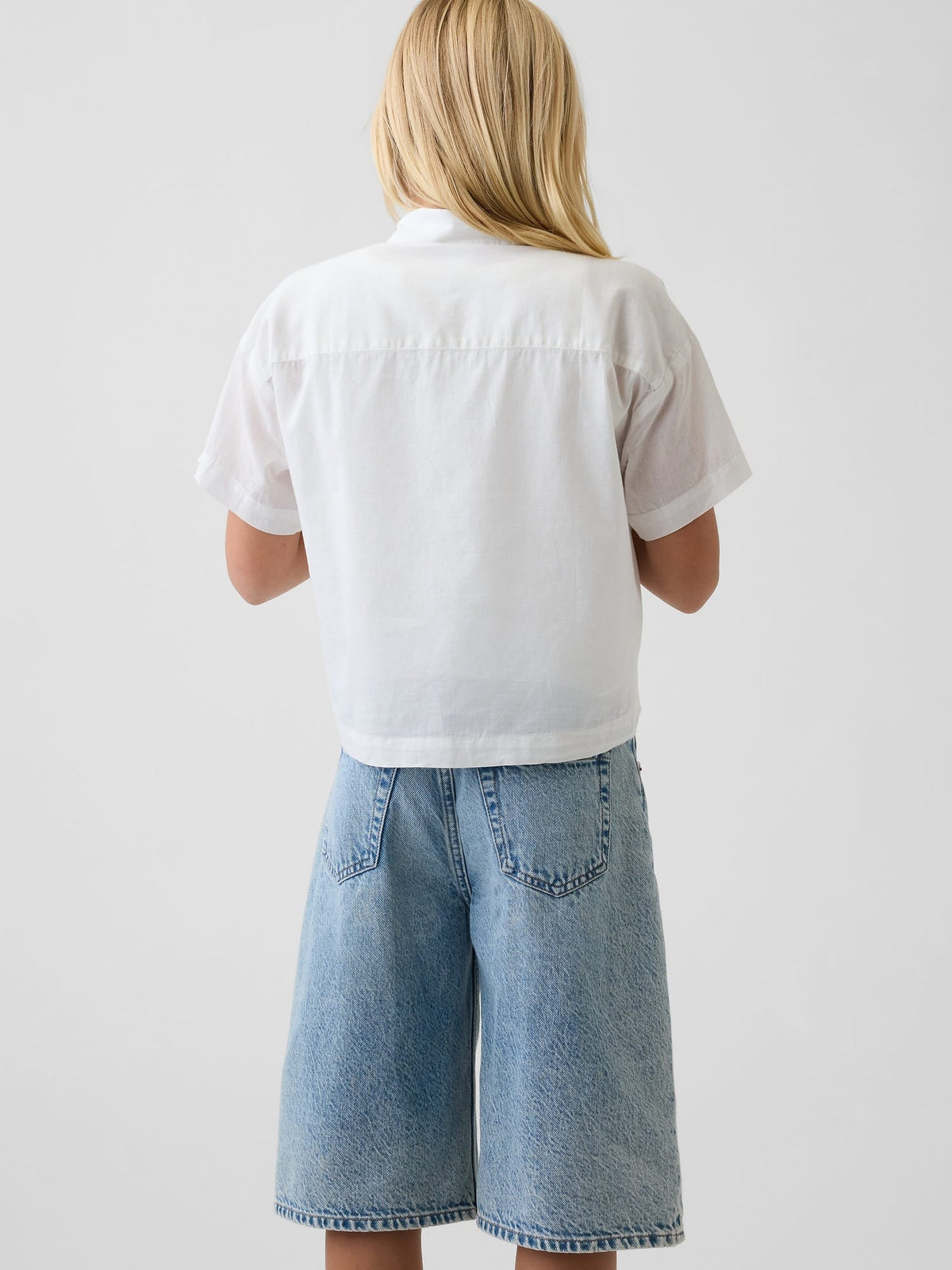 Beyaz Sheer Relaxed Crop Bluz
