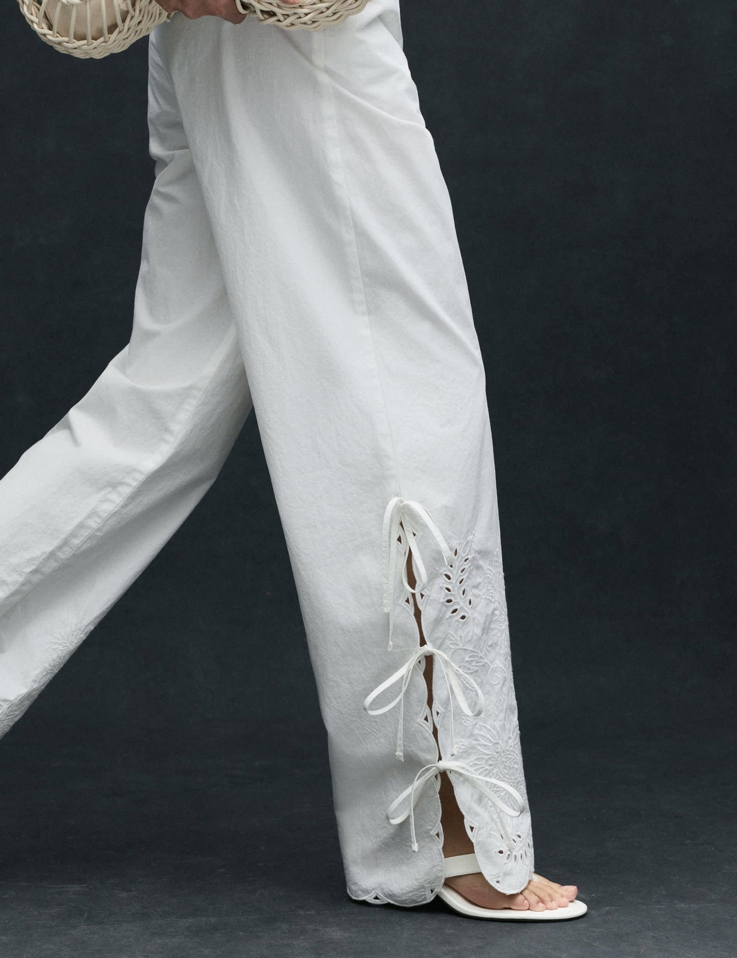 Saf Pamuklu Nakışlı Bağlama Detaylı Wide Leg Pantolon