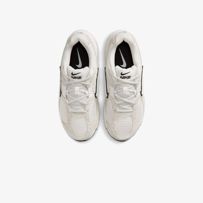 Nike V5 Rnr Suede 2 Kadın Beyaz Spor Ayakkabı