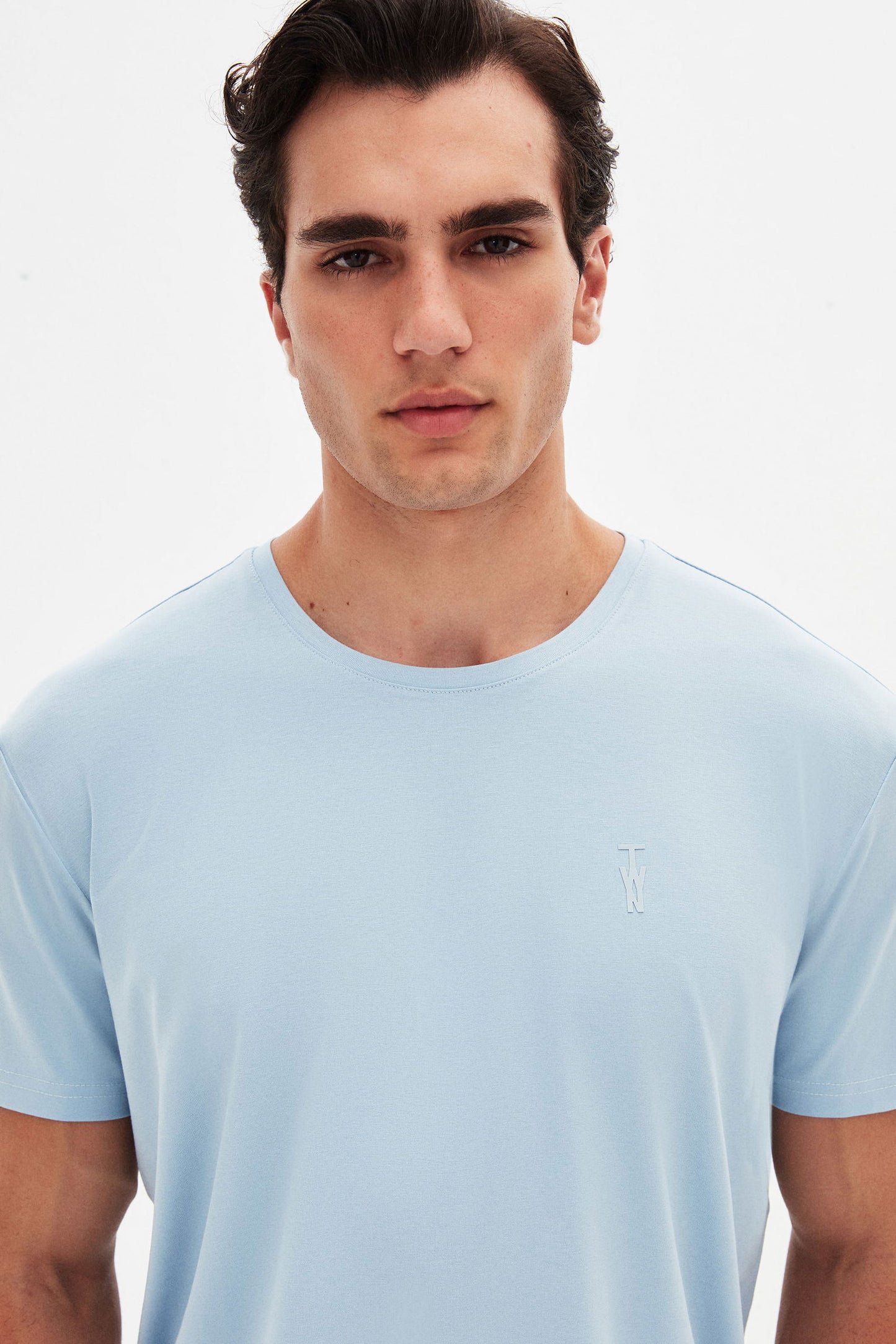 Twn Slim Fit Açık Mavi Düz Kabartma Baskılı T-shirt
