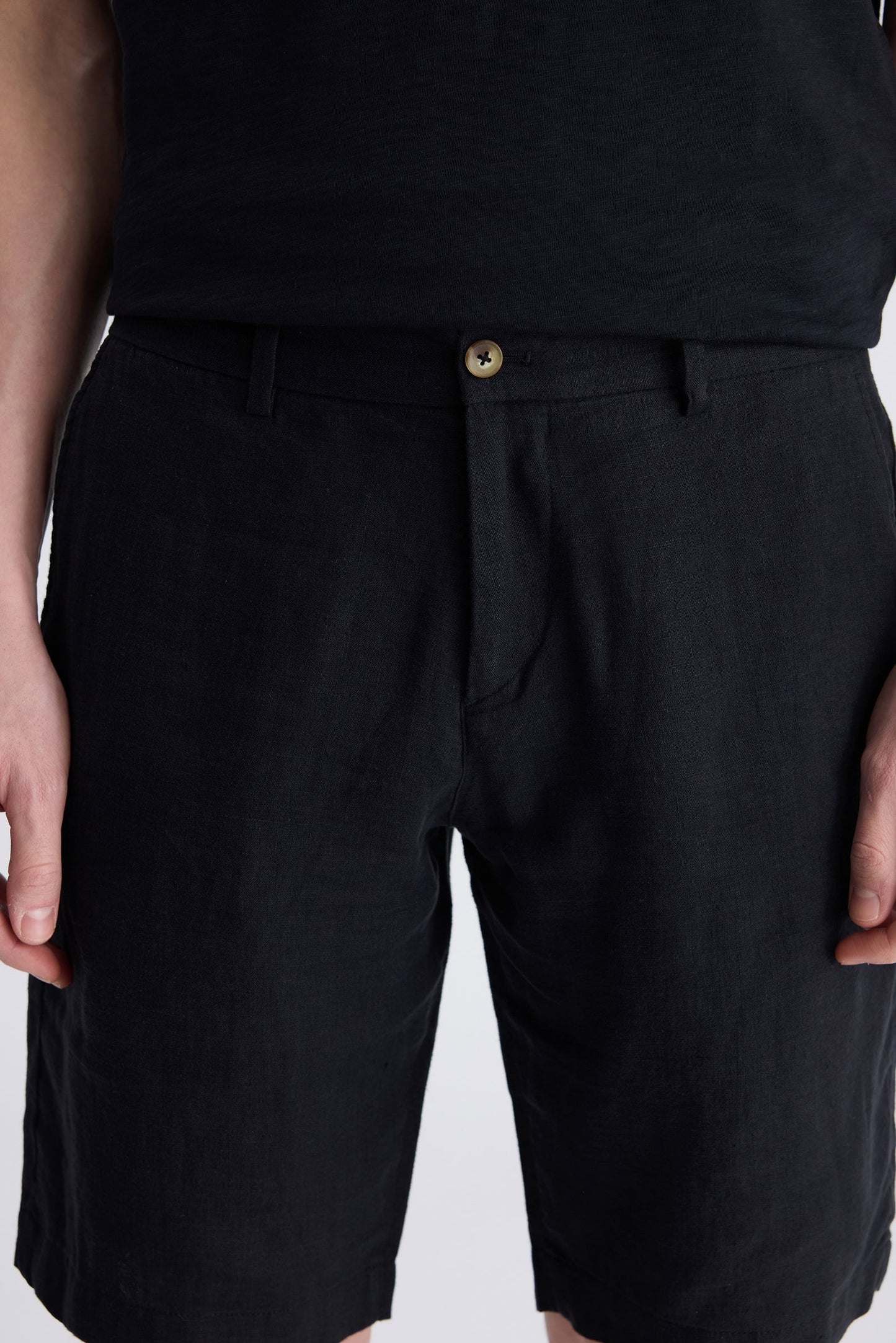 Ds Damat Slim Fit Siyah Düz %100 Keten Şort