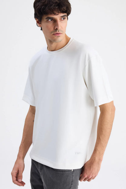 Twn Relaxed Fit Ekru Düz T-shirt