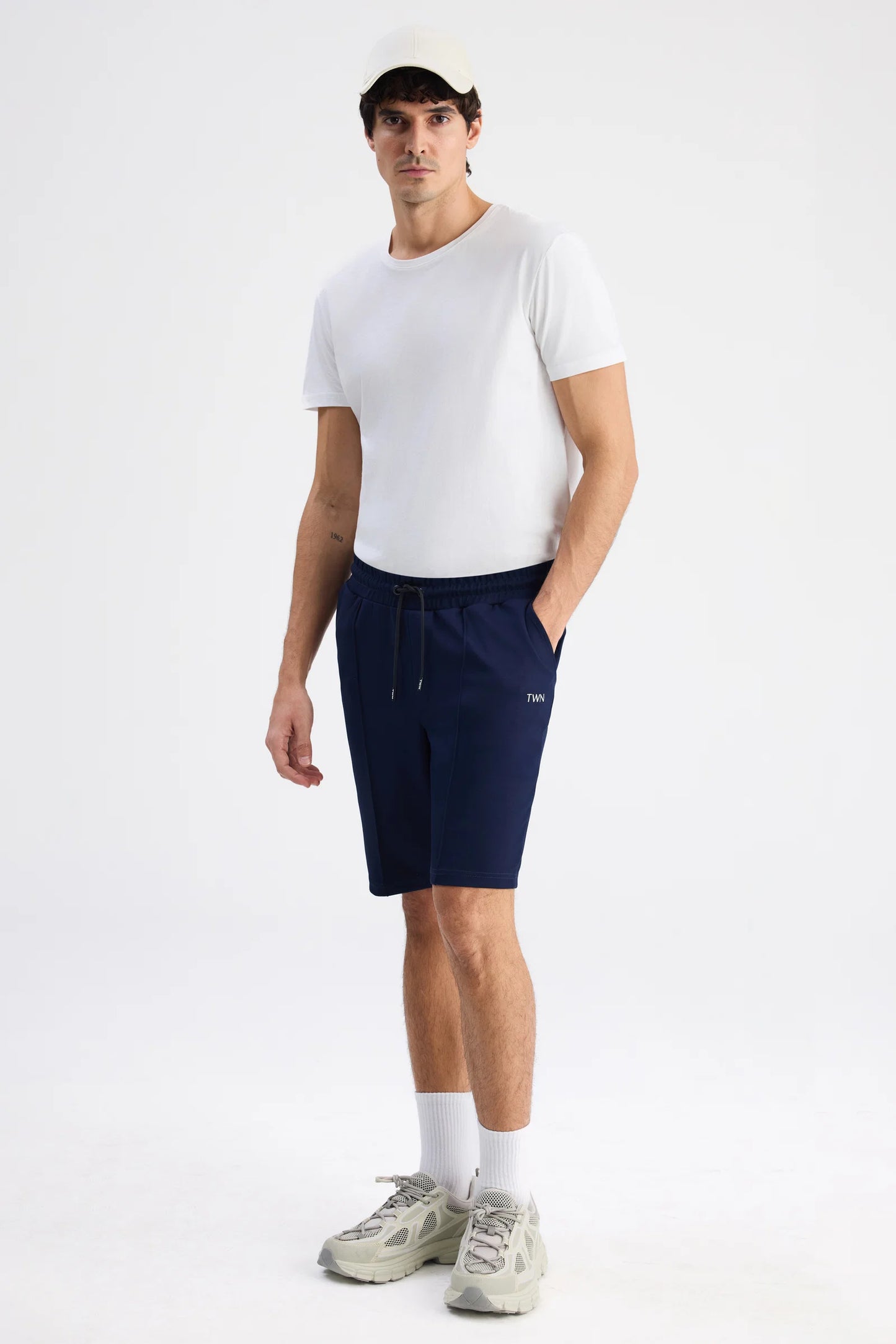 Twn Slim Fit Lacivert Düz Örme Şort