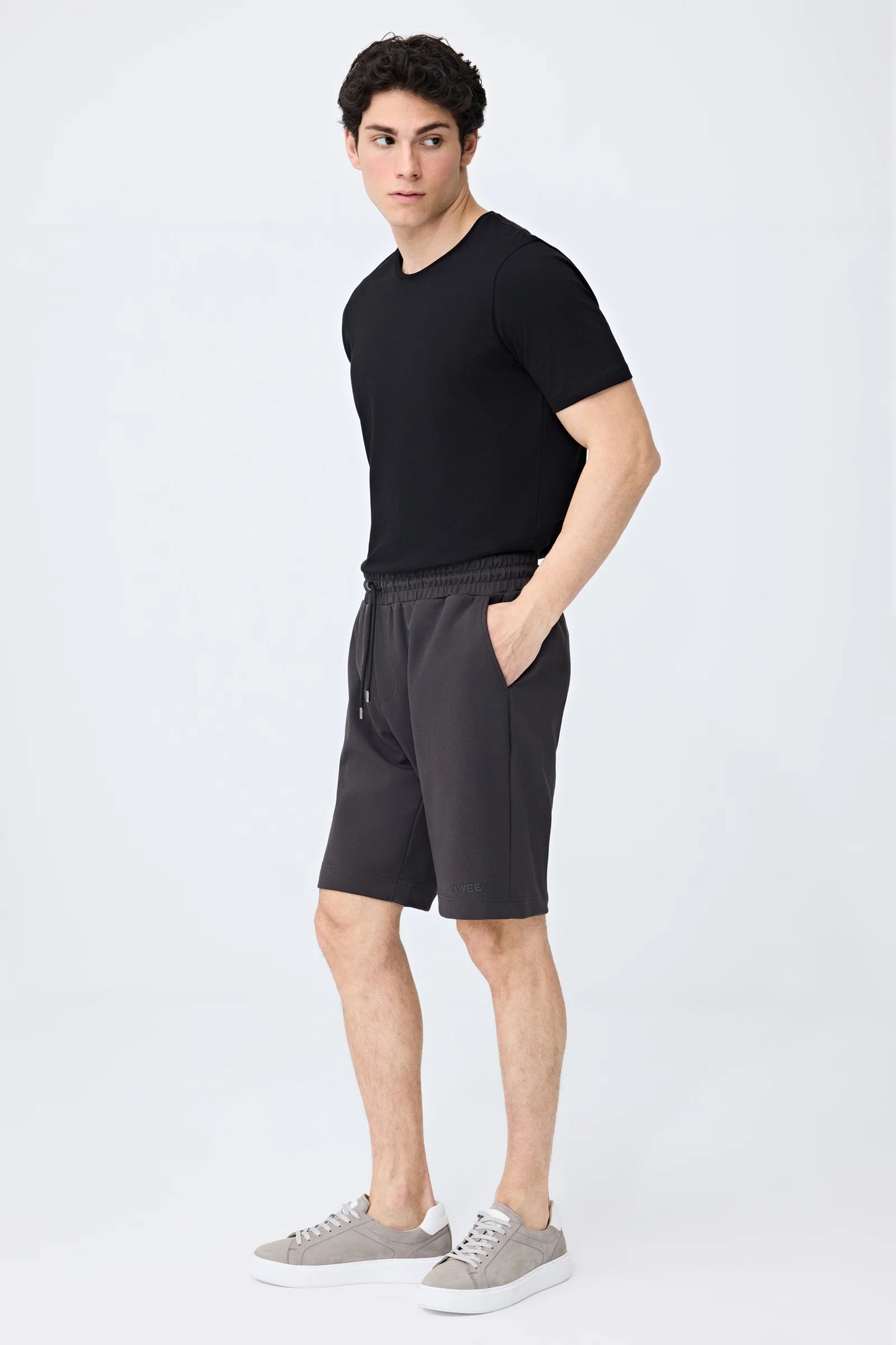 Tween Relaxed Fit Kahverengi Şort