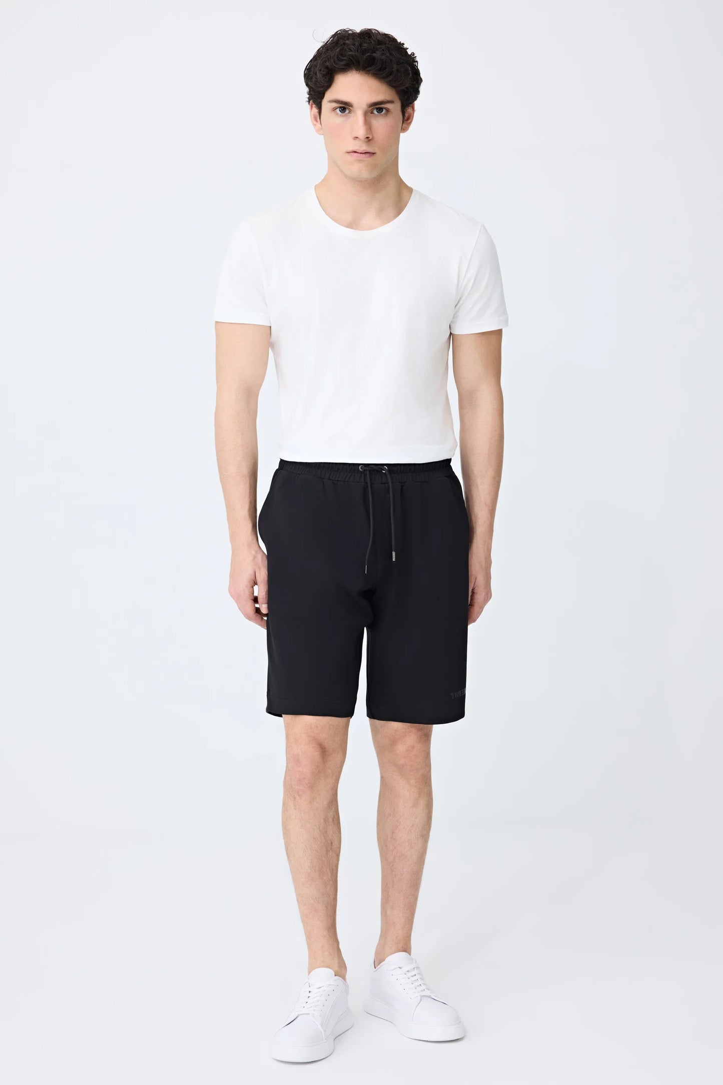 Tween Relaxed Fit Siyah Şort