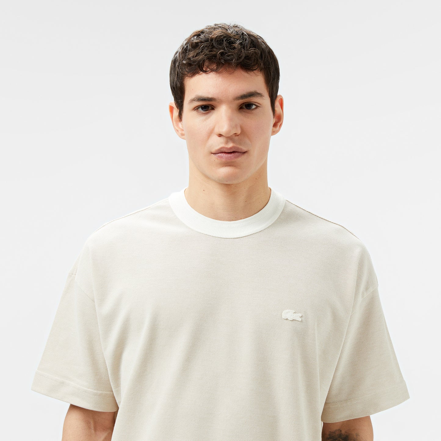 Lacoste Erkek Oversize Fit Bisiklet Yaka Krem T-shirt