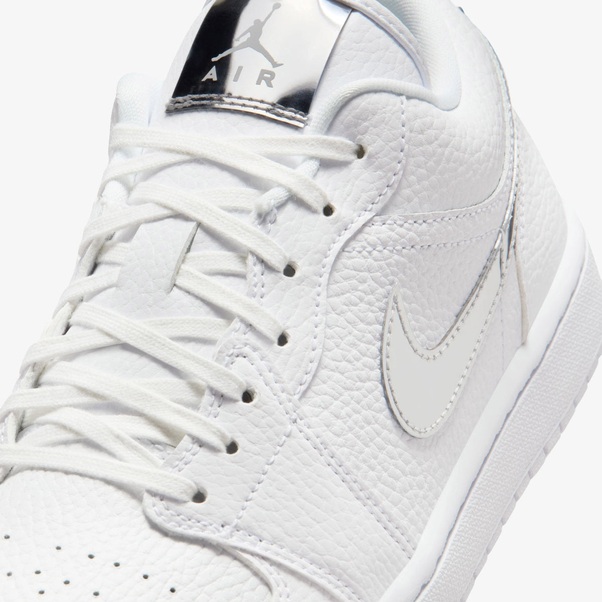 Jordan Air Jordan 1 Low Se Kadın Beyaz Spor Ayakkabı