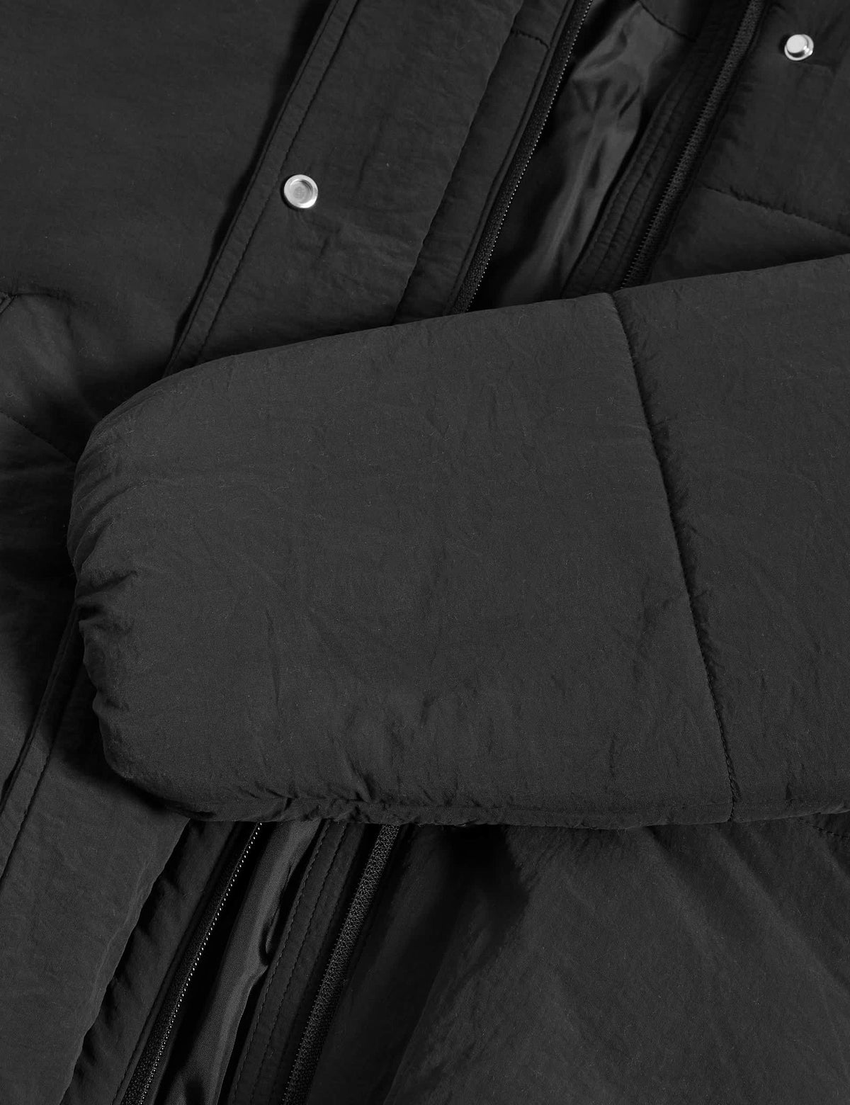 Thermowarmth™ Kapüşonlu Şişme Mont