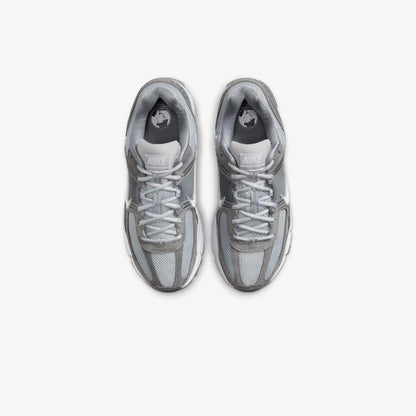 Nike Zoom Vomero 5 Erkek Gri Sneaker