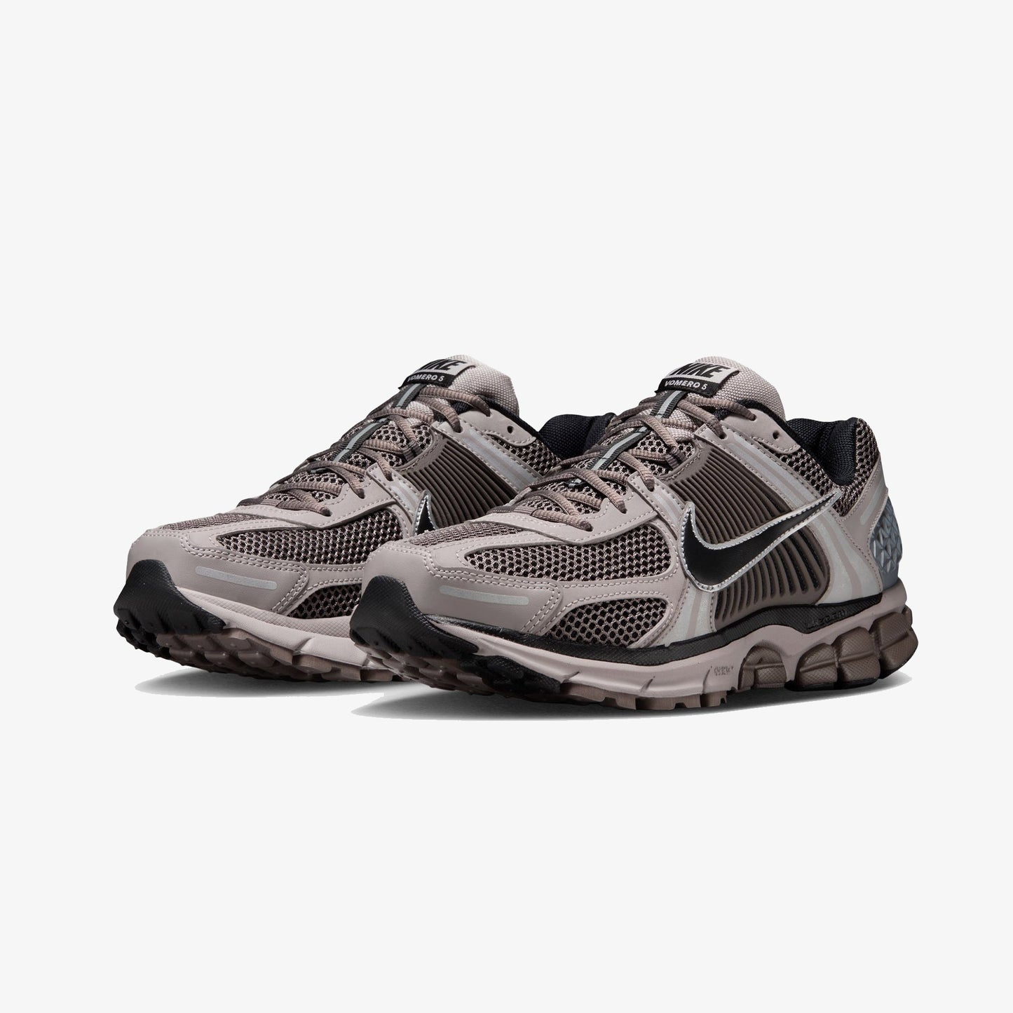 Nike Zoom Vomero 5 Erkek Gri Spor Ayakkabı