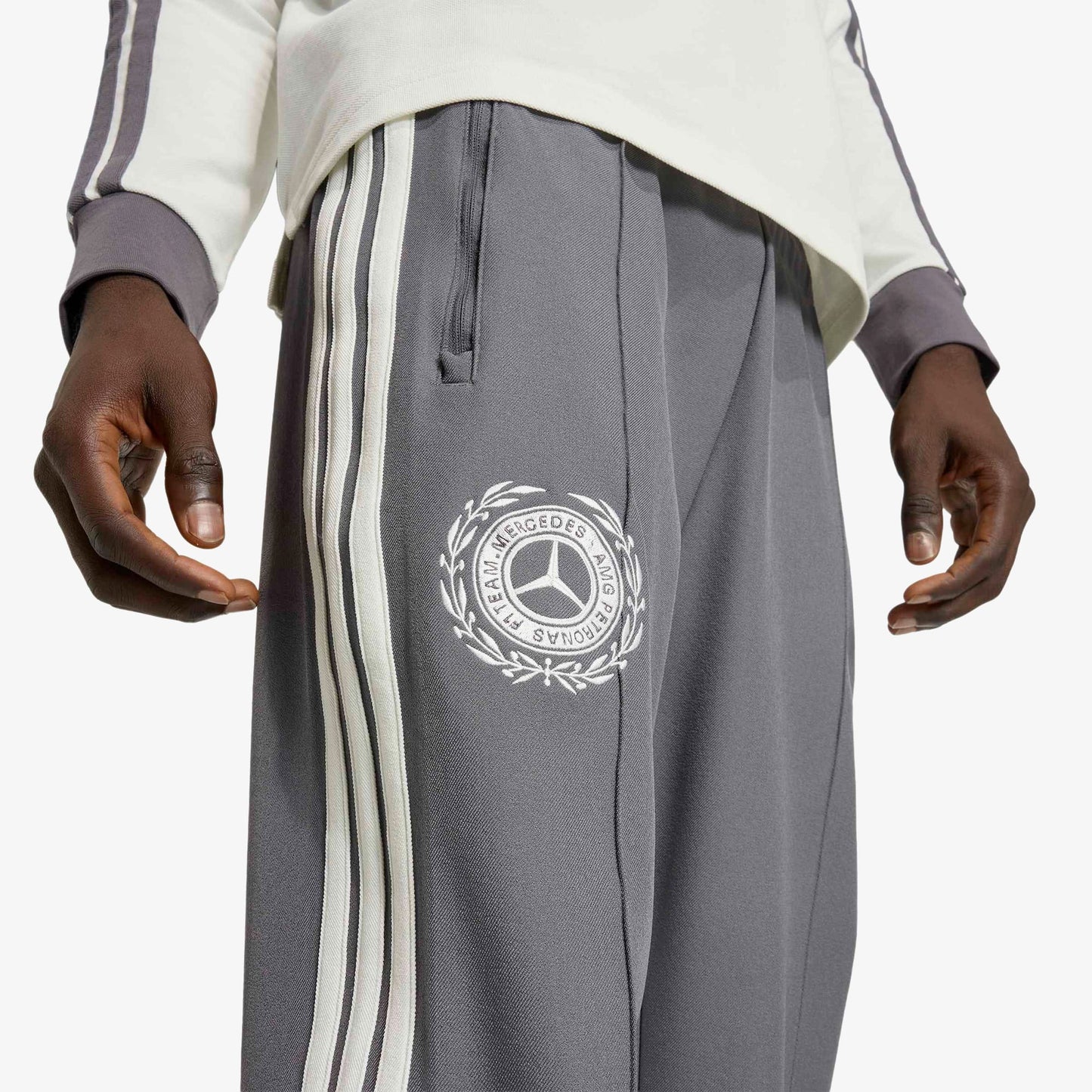 Adidas Mercedes Amg Petronnas Erkek Gri Eşofman Altı